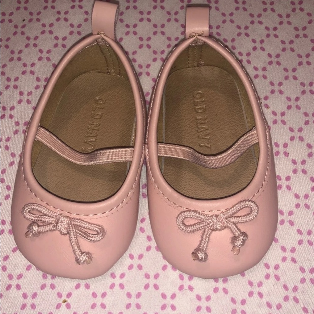 Old navy baby girl shoes